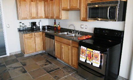 Quality Floor Plan with Modern Kitchen Appliances