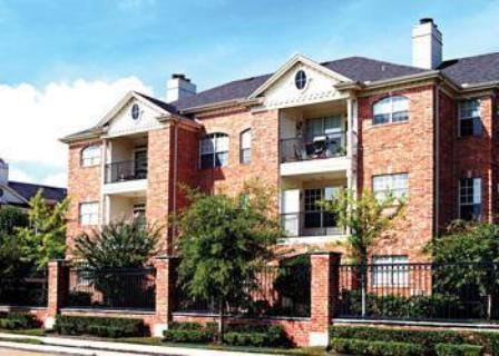 The Lanesborough Apartments in Houston Medical Center