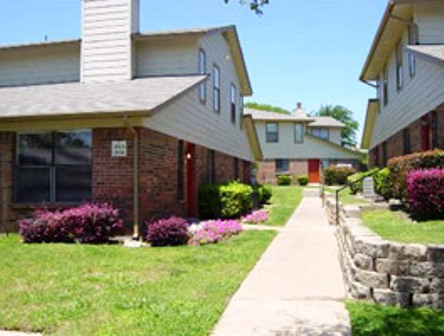 Chisholm Trail Apartments Photos
