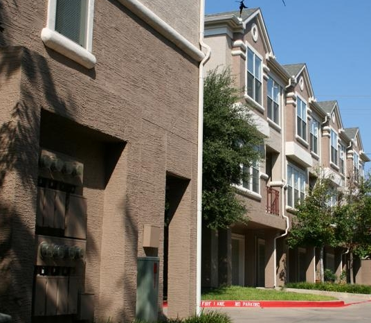 Photos of The Ansley at Park Central Apartments
