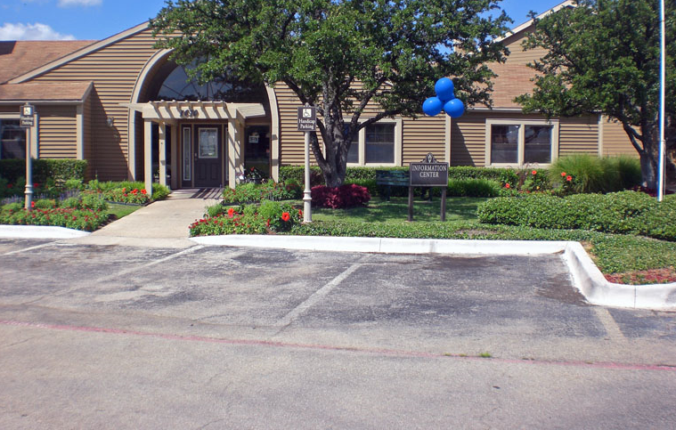 Photos of Apartments in Denton, TX