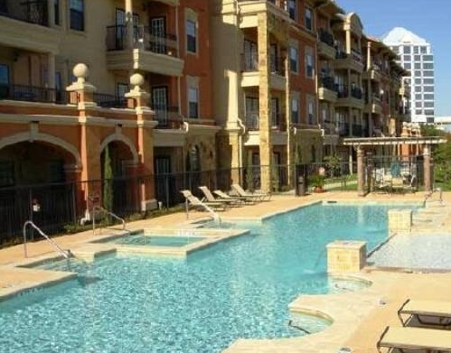 Laguna Vista Apartments Pool