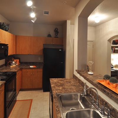 Gourmet Kitchens at Rockwall Commons