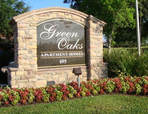 Entrance to Green Oaks Apartments Webster Texas