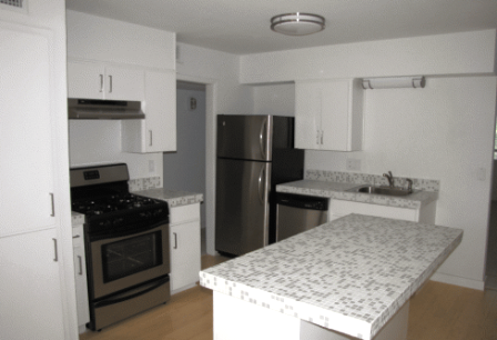 Modern Kitchen Appliances at Terrace Creekside