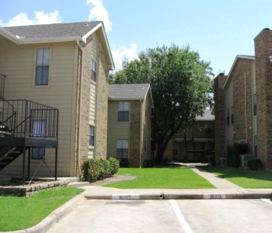 Fossil Hill Apartments Exterior View