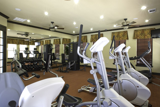 Photos of Lakeside Villas Apartments