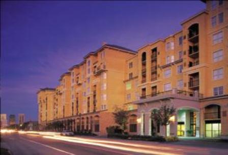 Exterior View of Houston Midtown Apartments