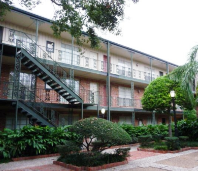 Westcreek at River Oaks Courtyards