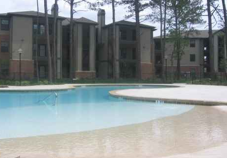 STONELEIGH-POOL