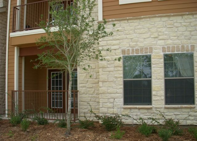 Exterior View of Vantage at Converse