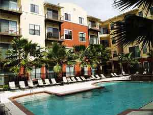 Pool View of Houston Medical Center Apartments Lofts