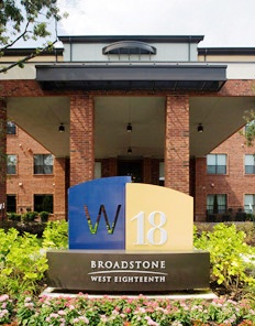 Broadstone West 18th Eighteenth Entrance