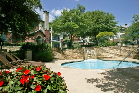 Apartment Photos of Northbridge in The Village