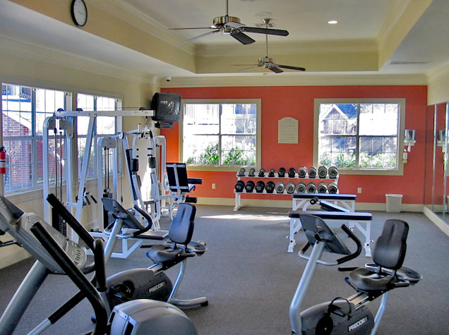 Photos of Manor at Castle Hills Apartments