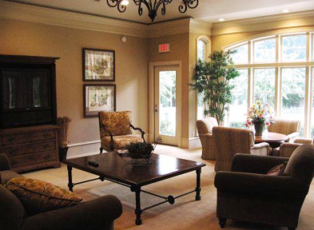White Oak Apartments Photos