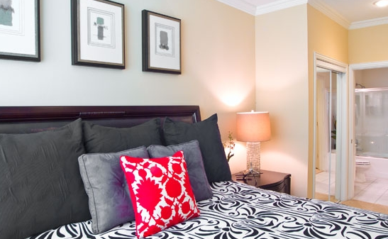 Mighty Fine Houston Galleria Apartments