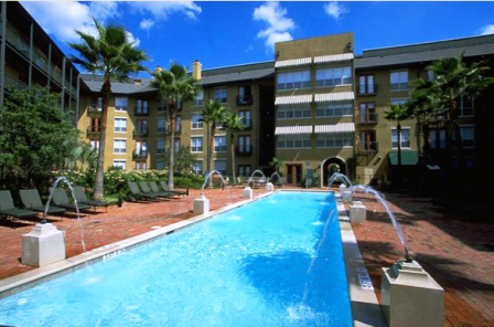 Sparkling Pool to Top offer these already Luxury Houston Inner Loop Apartments