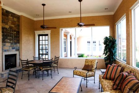Colonial Grand at Onion Creek Apartments