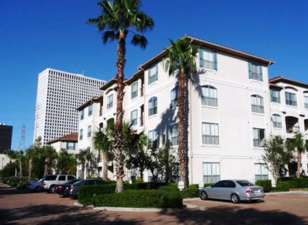 Exterior View of Houston West University Apartments