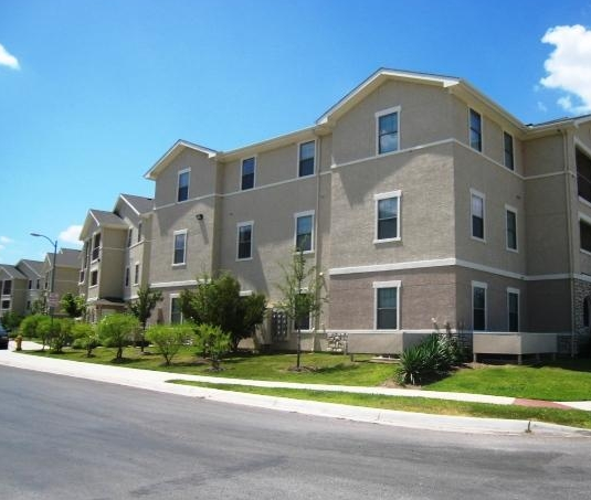 Photos of Rosemont at University Park Apartments