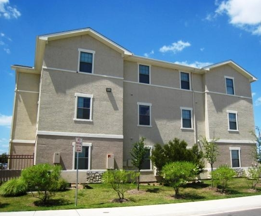 Photos of Rosemont at University Park Apartments