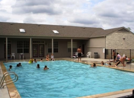 Indian Creek Apartments Photos