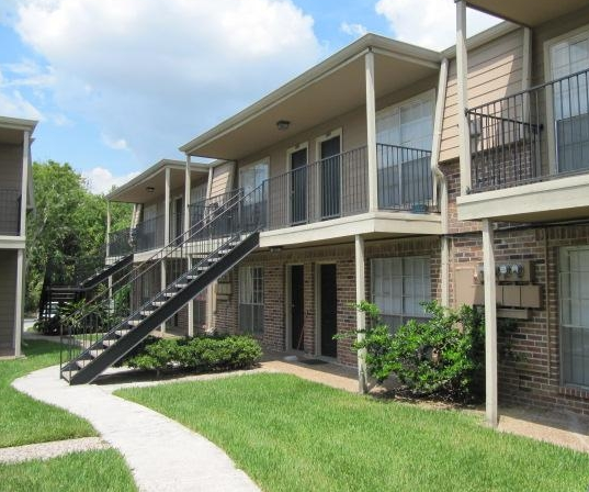 Photos of Woodcreek Village Apartments