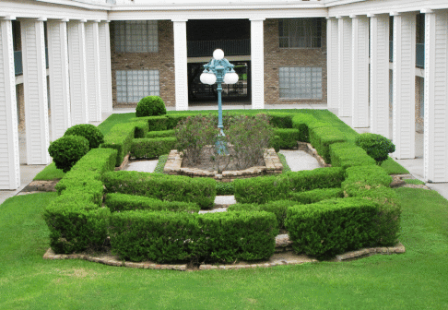 Courtyard View at Lantern Village Apartments Houston, TX