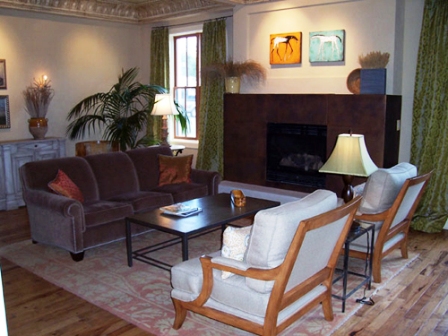 404 Rio Grande Living Room