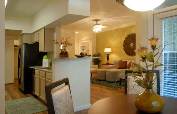 Camden Vanderbilt Apartments Photos