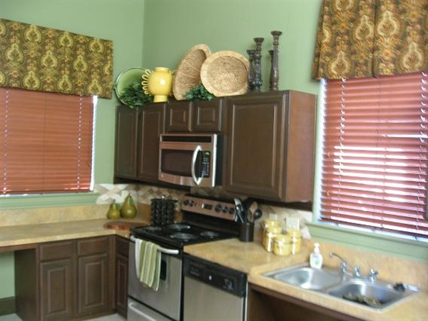 Photos of Huntington Ridge Apartments