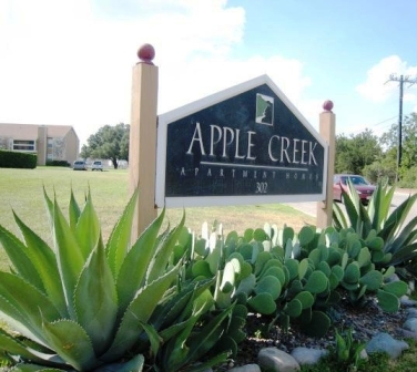 Apple Creek Apartments Photos