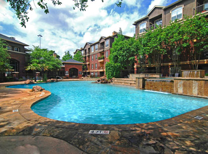 Photos of Deep Ellum Apartments in Dallas