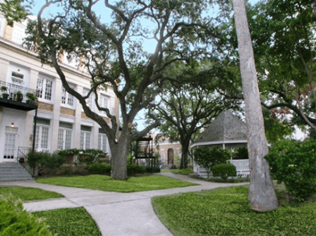 Galveston Apartments for Rent - The Park at Cedar Lawn