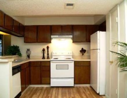 Hardwood Floors at Sugar Land TX Apartments