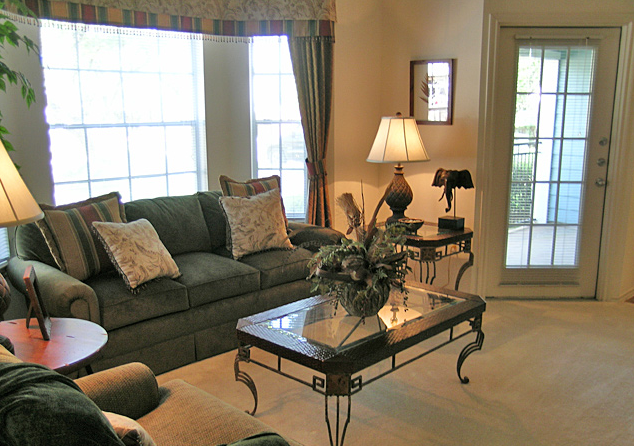 Photos of Helotes, TX Apartments
