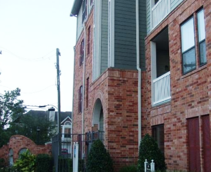 Side View of Midtown Heights Apartments