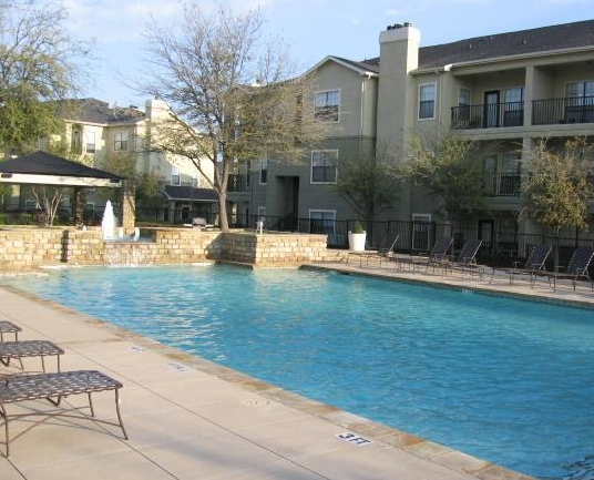 Photos of Stoneleigh at Valley Ranch Apartments