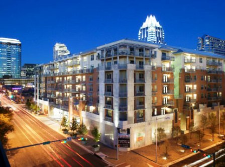 AMLI Downtown Exterior