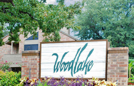 Woodlake Entrance