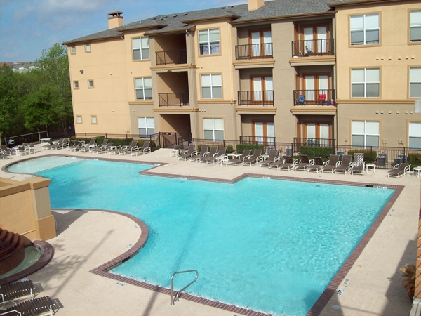Photos of Trails of White Rock Apartments