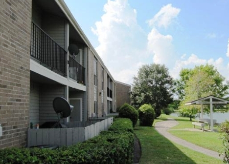 Exterior at The Breakers Apartments