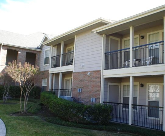 Photos of Keystone at Alamo Heights Apartments