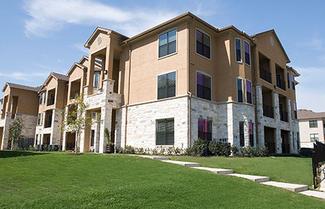 Exterior View of Alexan Swenson Farms Apartments