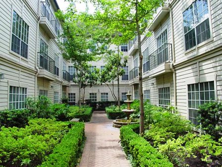 The Plaza at River Oaks Apartments