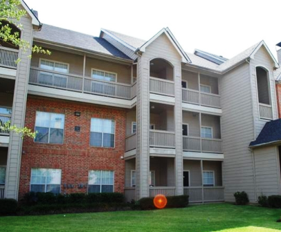 Spring Park Apartments Exterior View