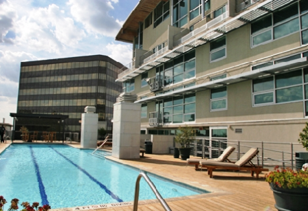 Sparkling Pool at Lofts at Mockingbird Station