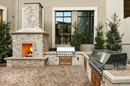 Elan at Bluffview boasts Outdoor Stainless Grills