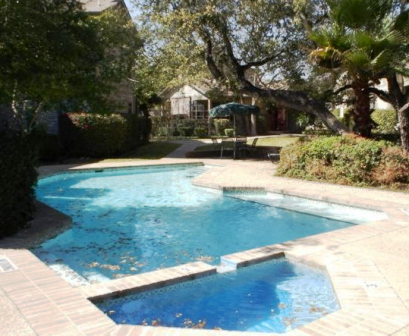 Hampton North Apartments Pool Area